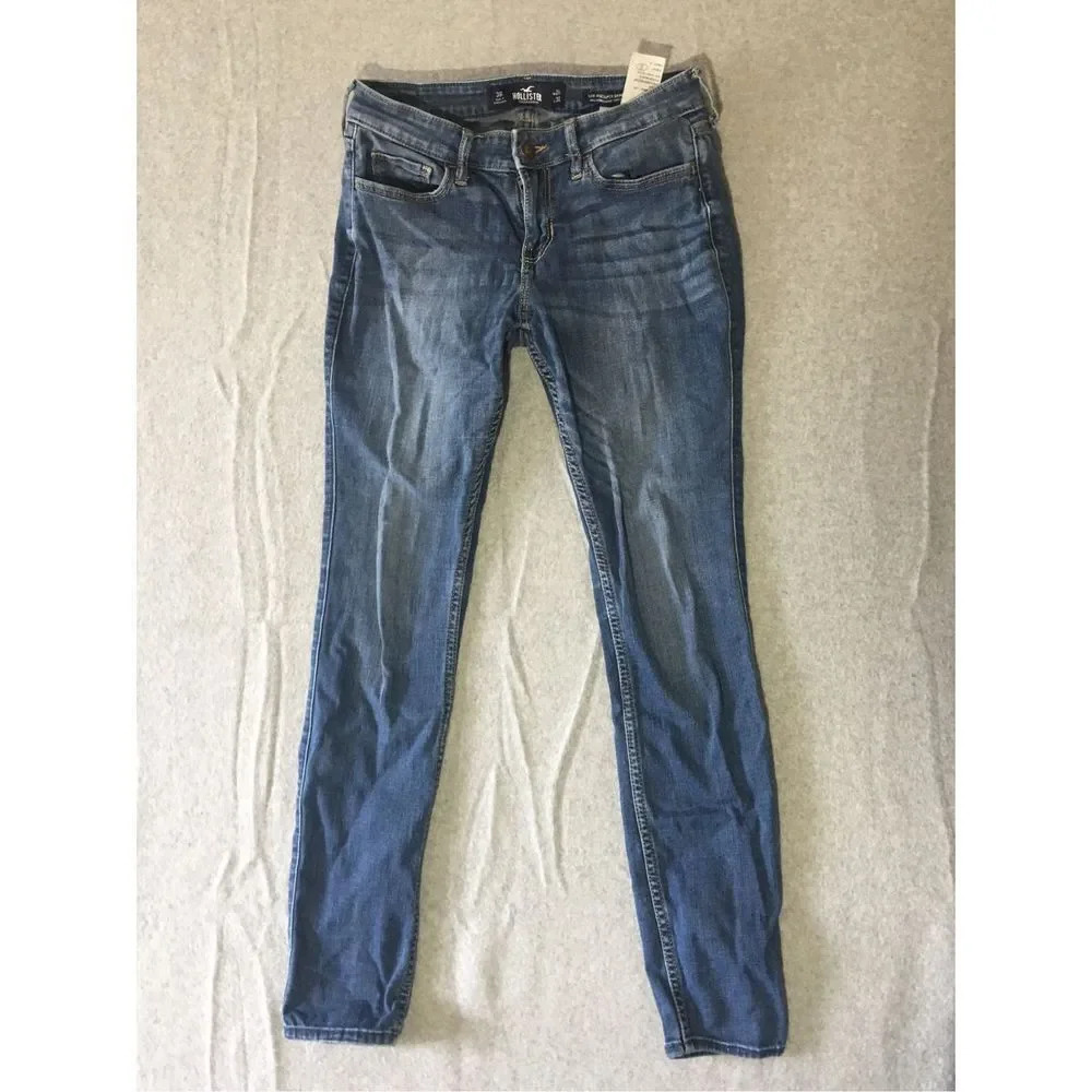 Womens Hollister Jeans Size 26 x 30 Denim Super Skinny Low Rise Medium Wash